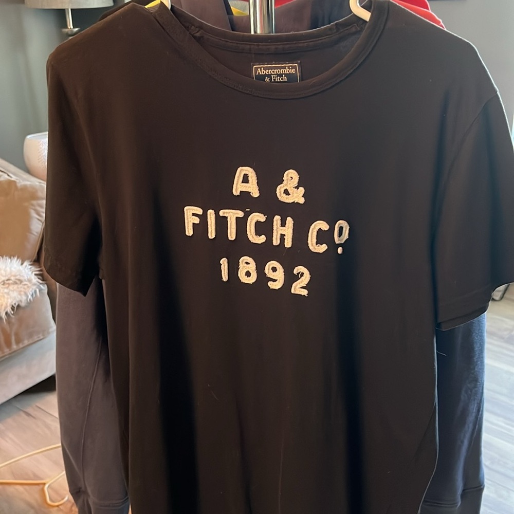 Abercrombie & Fitch T-shirt black size Medium - Picture 2 of 3
